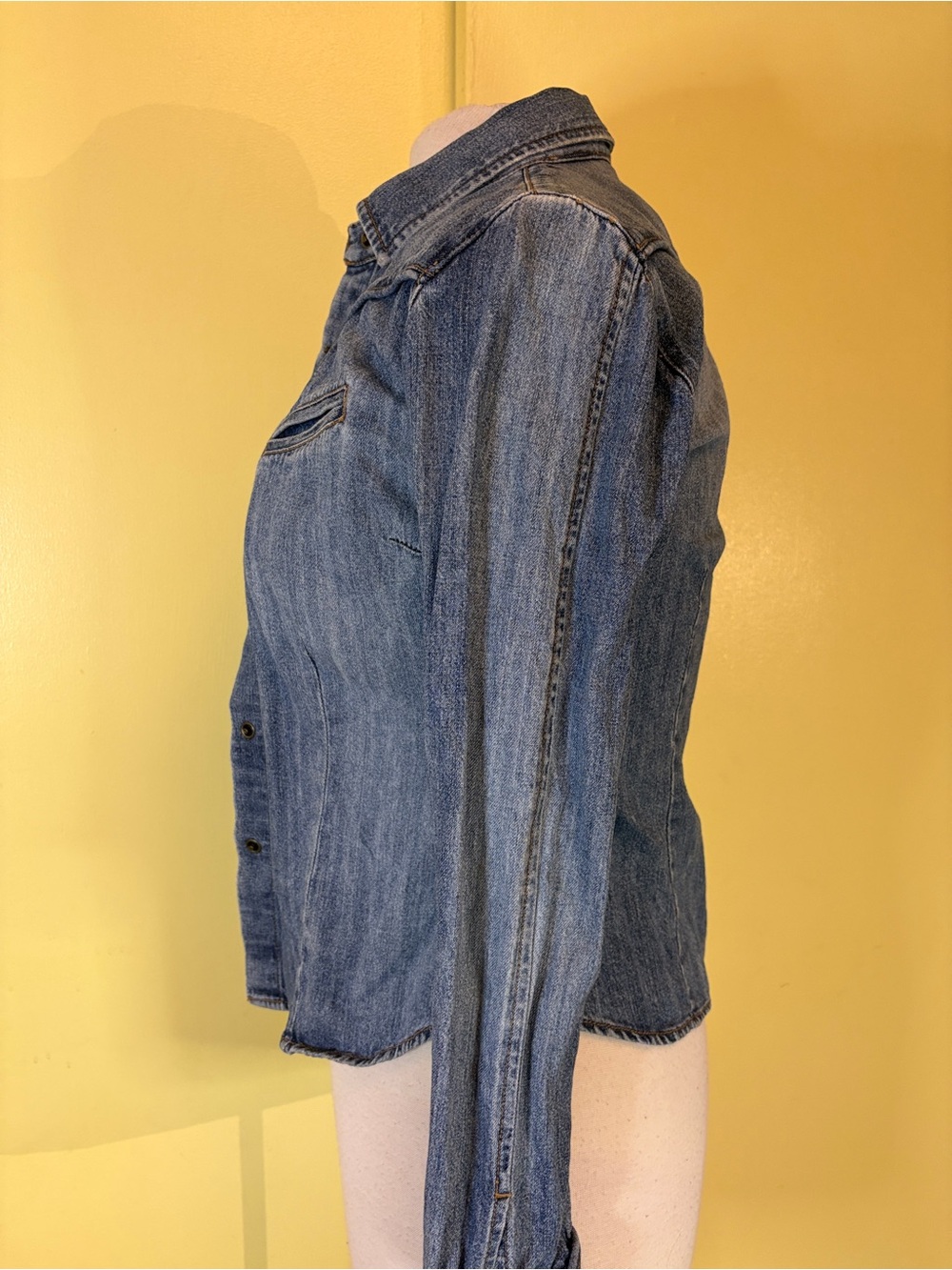 DKNY Jeans Light Wash Western Denim Button-Up Shirt - Picture 3 of 9